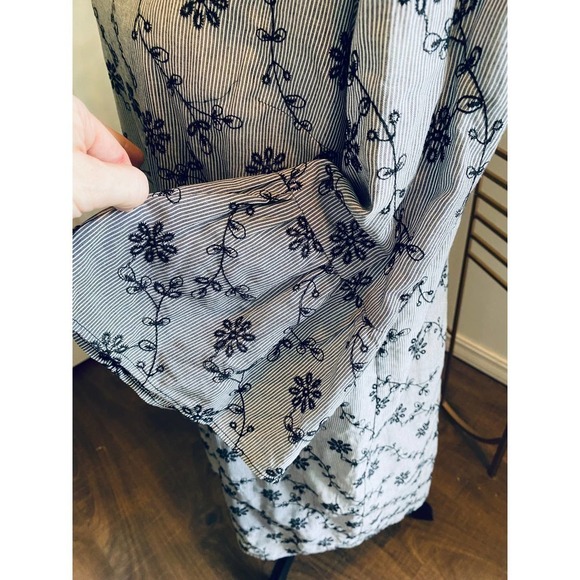 JONES Monochromatic Floral Hi-Low Dress Bell Sleeve Gray Black Size 12 NWT - Picture 5 of 11